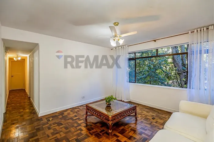 Apartamento 03 quartos no Batel