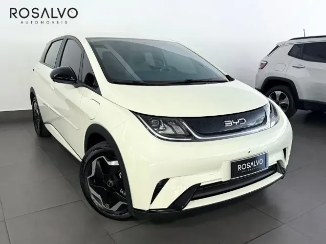 BYD Dolphin EV (Elétrico) 2026