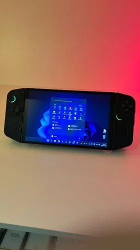Legion GO - Console Portatil