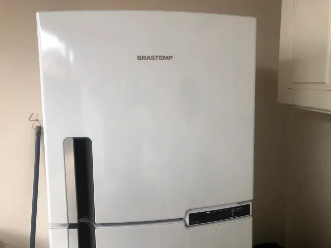 Geladeira Brastemp 375L