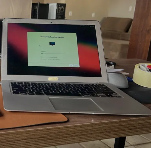 MacBook Air (13-inch, Early 2014)