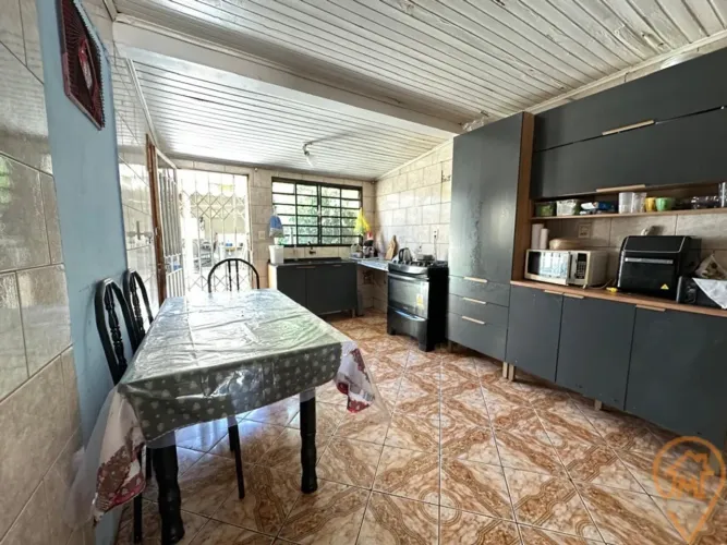 Casa Residencial com 2 quartos à venda por R$ 245000.00, 149.55 m2 - SITIO CERCADO - CURIT