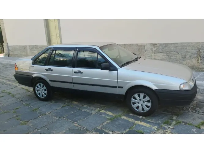 Ford Versailles GL 1.8i / 1.8 2P E 4P (álcool) 1994