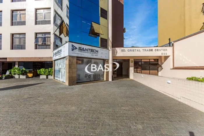 SALA COMERCIAL EM PINHAIS