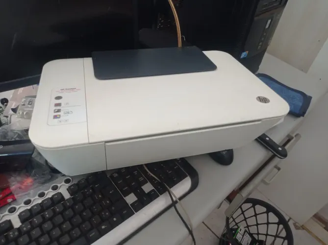 Impressora Deskjet Ink advantage 1516( print Scan copy )