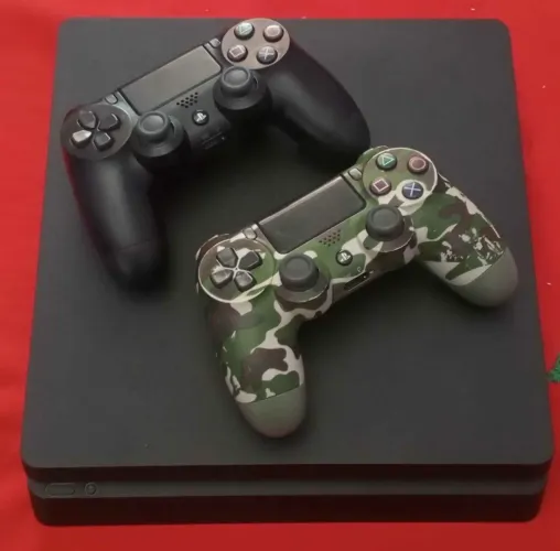 Ps4 SLIM 1 TB (FAÇO ENVIO)