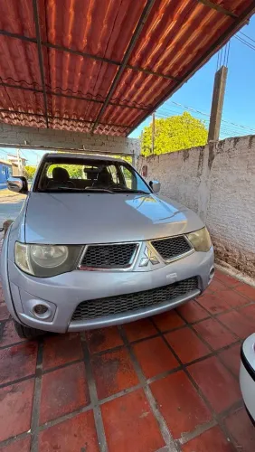Mitsubishi L200 Triton HPE 3.2 CD TB Int.diesel AUT 2012