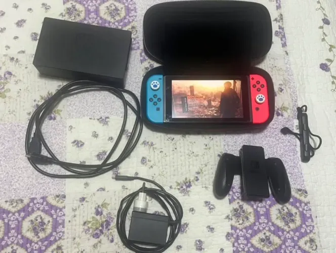 NINTENDO SWITCH V1 troco em V2/OLED desbloqueado e pago volta