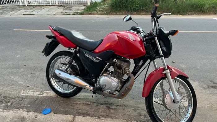 Vende se moto