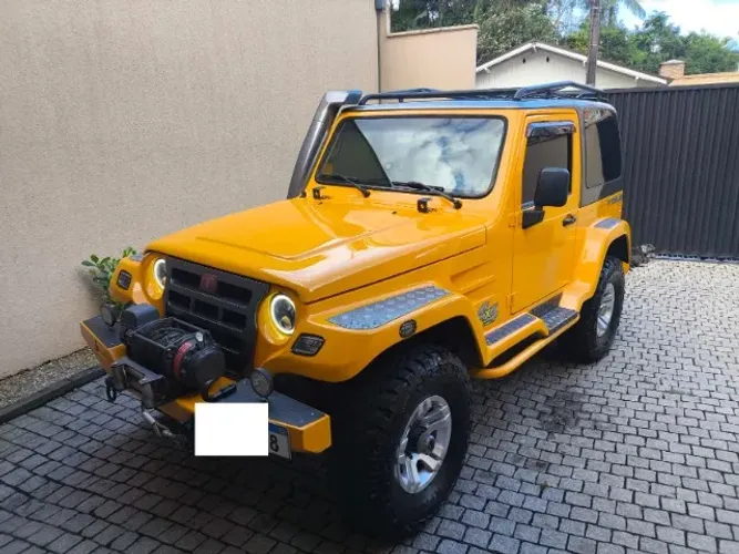 Troller T-4 4X4 3.2 TGV TDI Cap. Rígida Diesel 2013