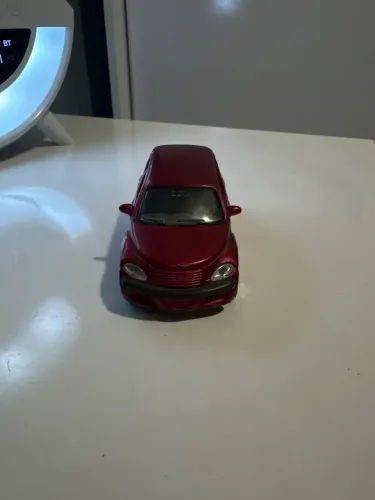Miniatura Chrysler Pt Cruiser - Escala 1/39