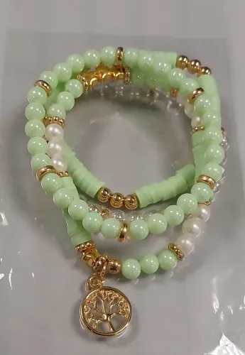 Kit com 4 pulseiras 25,00