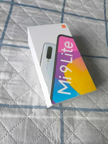 Celular mi 9 Lite