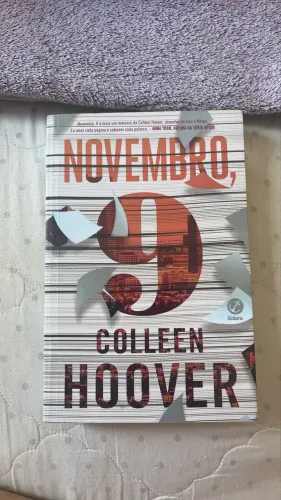 Livro Novembro,9 - Collen Hoover