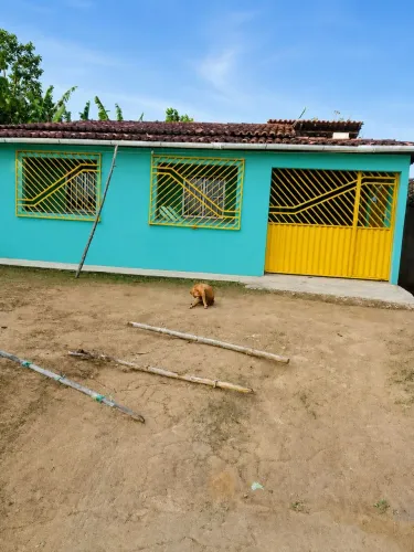 Vende-se este sítio com duas casas .260 mil
