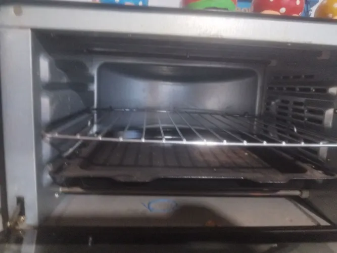 Vendo forno elétrico em perfeitas condições barato