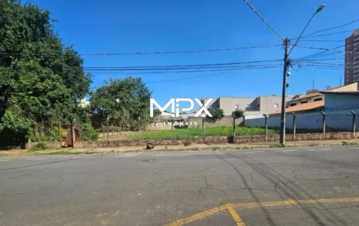 Terreno à venda no bairro Vila Monteiro em Piracicaba