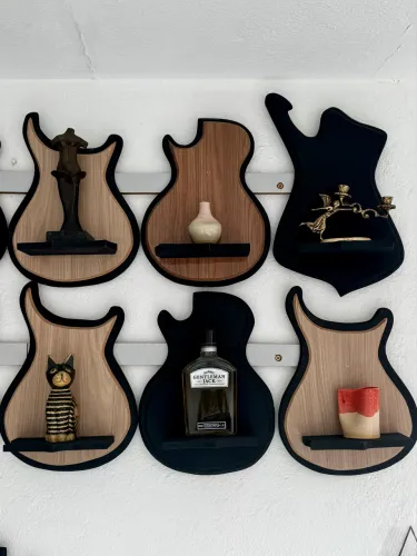 Guitarra decorativa