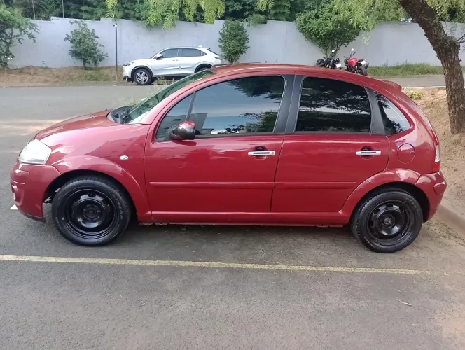 Citroen C3 Exclusive 1.4 Flex 8V 5P 2010