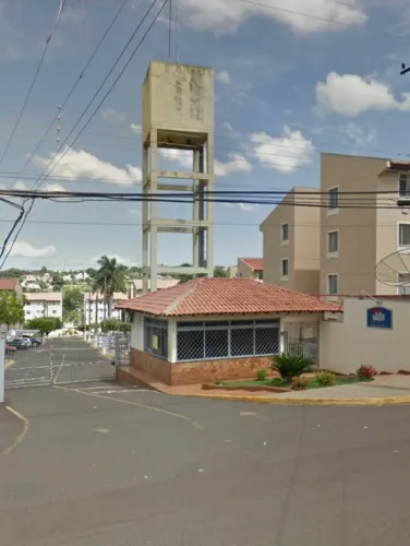 Vende-se Apartamento no Monte castelo 2 quartos, 1 banheiro sala e cozinha com garagem