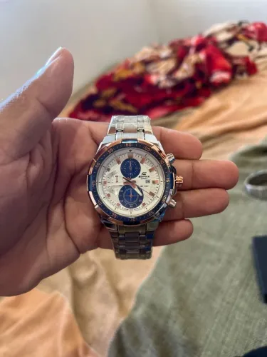 Relógio Casio Edifice. novo na caixa. R$100