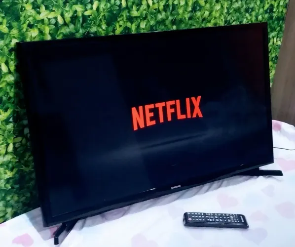 Tv Smart Samsung 32 em perfeito estado 