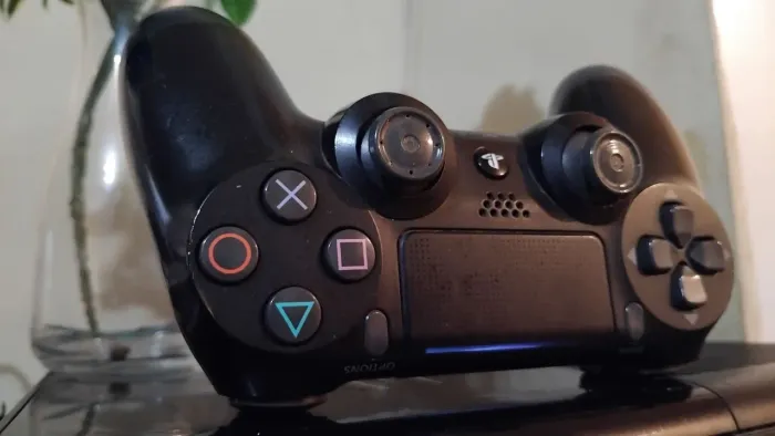 Controle original D PS4 Com Defeito 