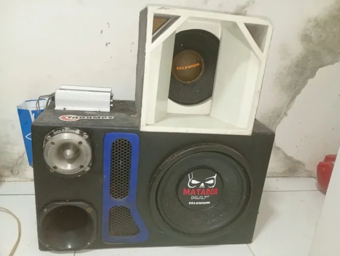 Caixa trio