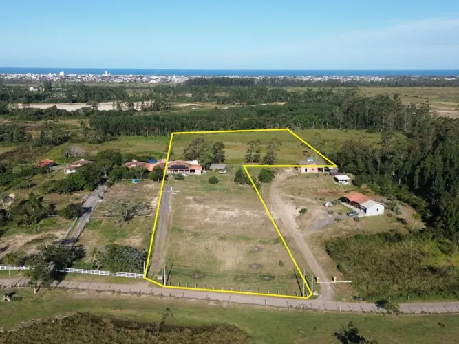 Belíssimo Sítio à Venda  Lagoa de Fora | Balneário Gaivota/SC