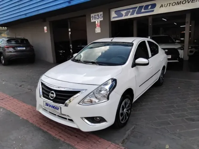 Nissan Versa 1.0 12V Flexstart 4P Mec. 2020