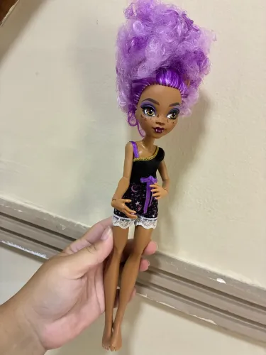 Vendo Boneca Monster High !