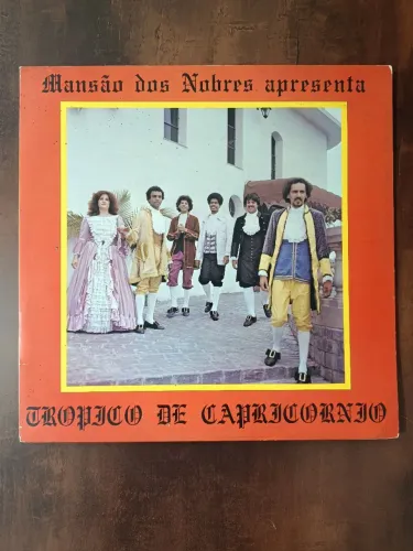 Mansão dos nobres apresenta: Trópico de Capricórnio - Café/ LP disco de vinil