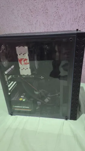 PC gamer RX 6600M