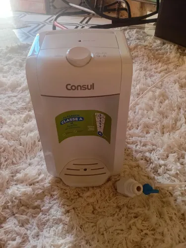 Purificador de água mineral semi novo