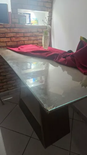 Mesa de vidro grande 6 lugares (negocio o valor)