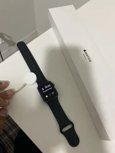 Apple Watch- Série 3 - Seminovo - com peças ORIGINAIS