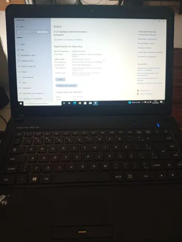 Notebook Positivo Master com processador Intel Core i3, 4GB de RAM e SSD 240GB