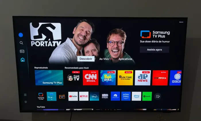TV Samsung Crystal UHD 43? BU8000 4K - Excelente estado