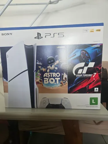 PlayStation 5 slim de 1T mídia física e digital com 1 controle, só no Pix.