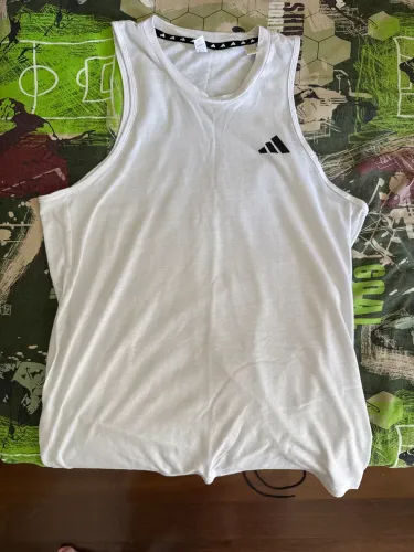 Regata adidas (P)