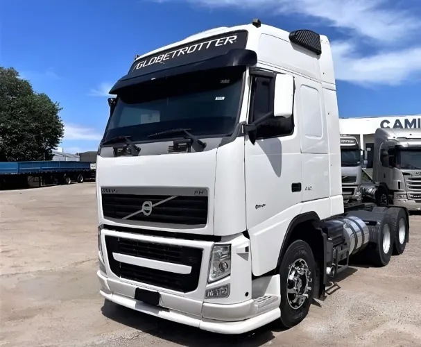 Volvo fh 440 6x2 ano 2011