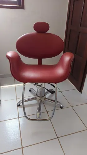 Cadeira inclinavel para salão