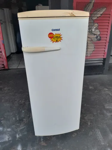 Geladeira Cônsul de uma porta. Ja incluso a entrega se for Rio preto 17. *