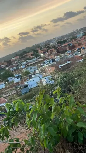 Vendo um terreno