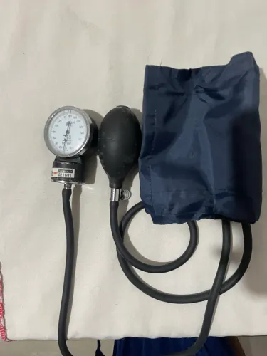 Kit Esfigmomanometro E Estetoscopio Simples Premium Preto
