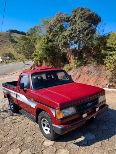 Chevrolet D-20 S / Luxe 3.9/4.0 Diesel 1990