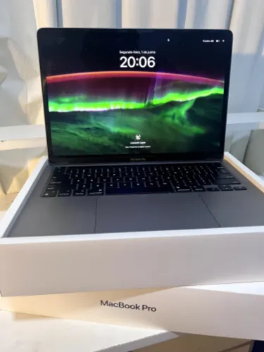 MacBook Pro 13 Apple Chip M2 - Impecável | Caixa Original 