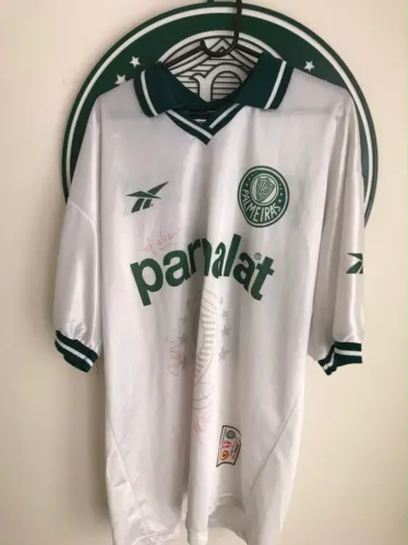 Camisa do Palmeiras autografada 1997