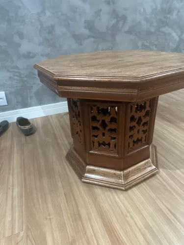 Mesa de canto 