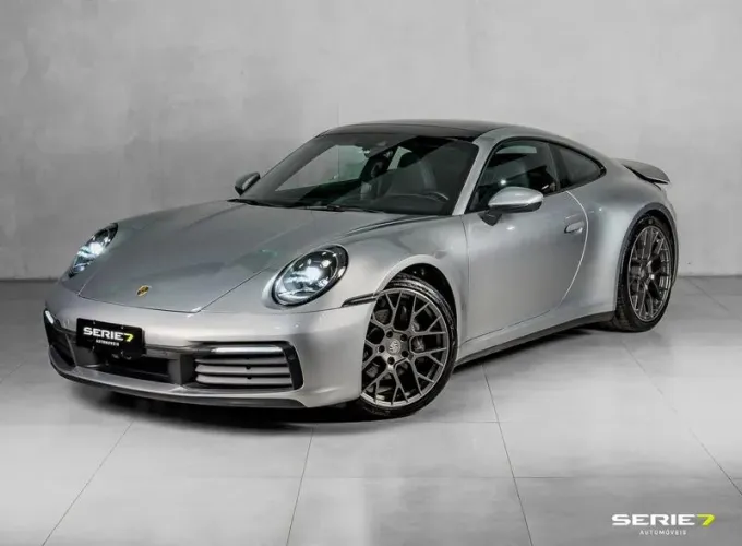 Porsche 911 Carrera 3.0 24V H6 PDK 2022